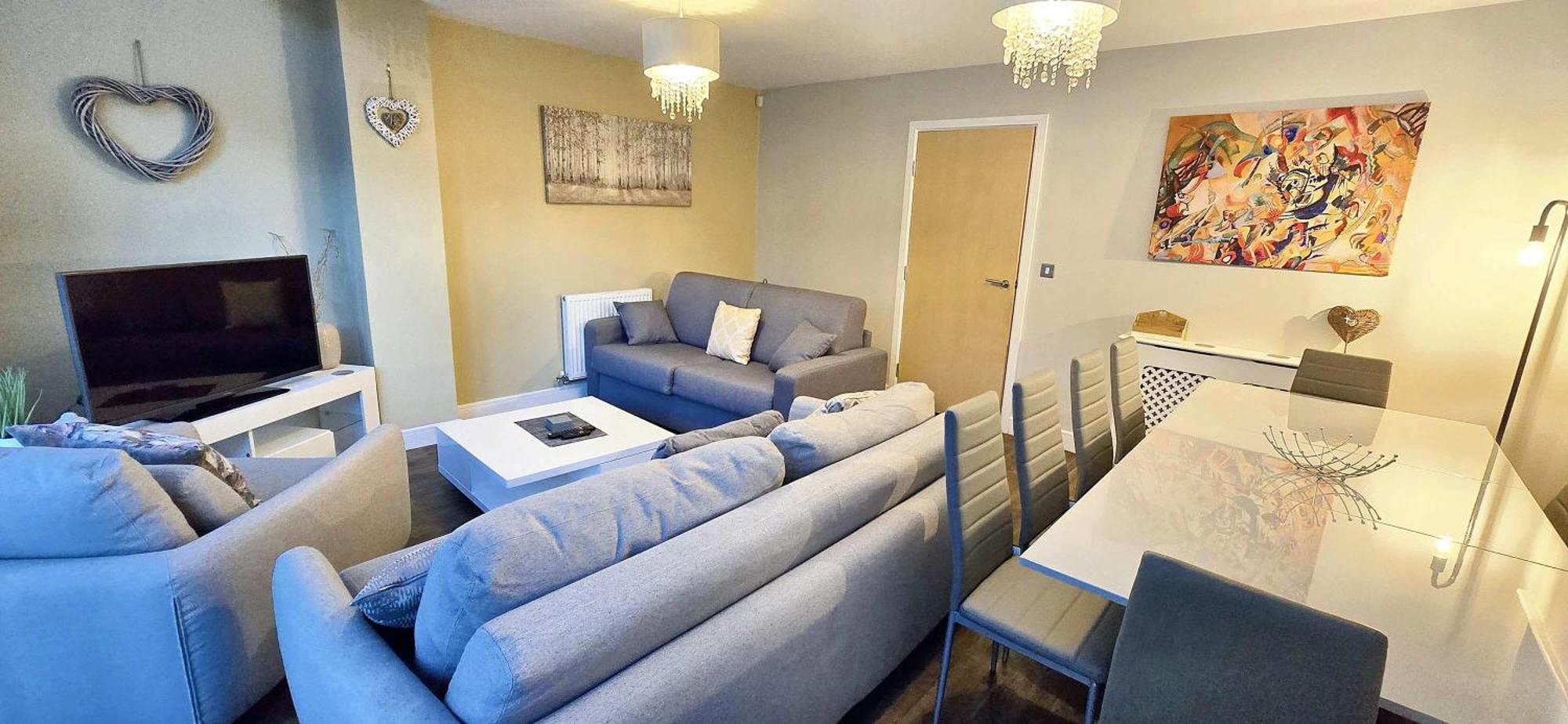 Newly Refurbished 4bedroom Townhouse By The Etihad *