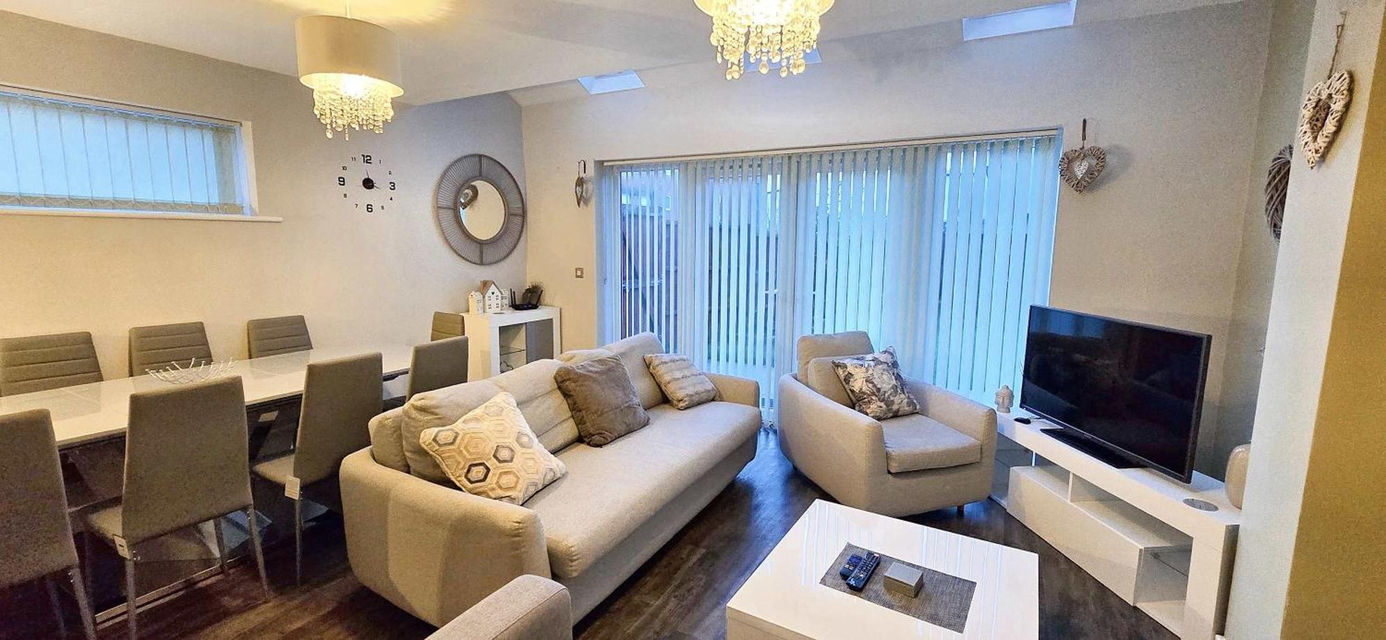 Holiday home Newly Refurbished 4bedroom Townhouse By The Etihad Manchester