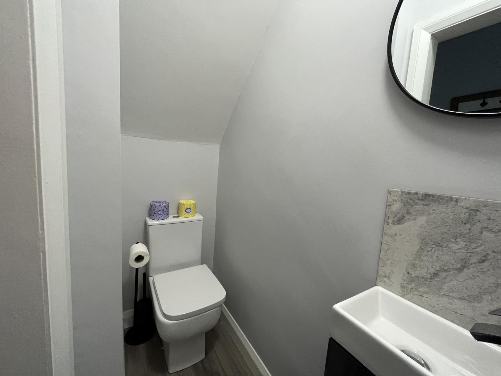 Holiday home Modern 3-bed Stay-away-home Sleeps 6 Nr Manchester