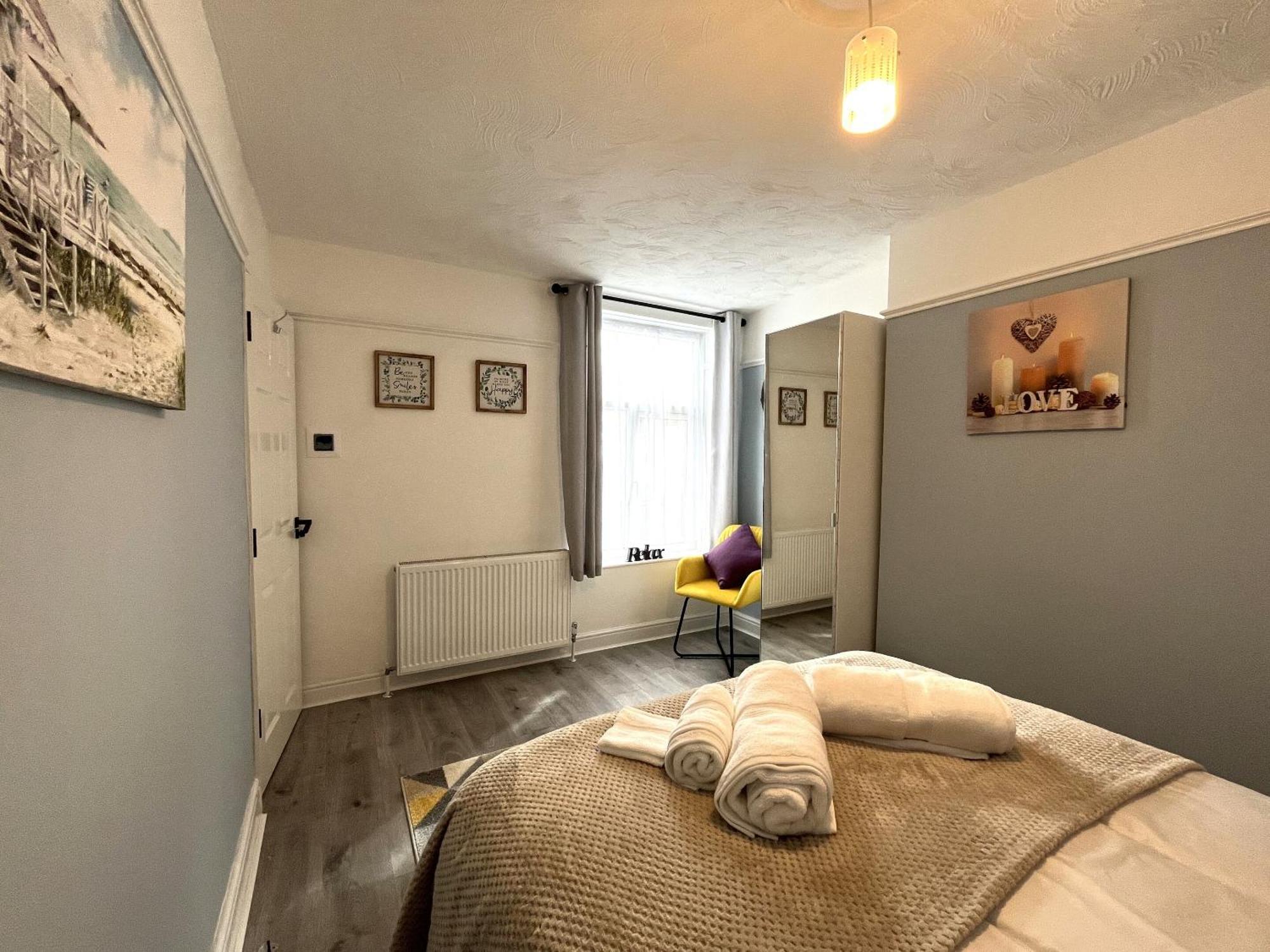 Appartement Spacious Sleeps 8 Nr Etihad Coop Live &