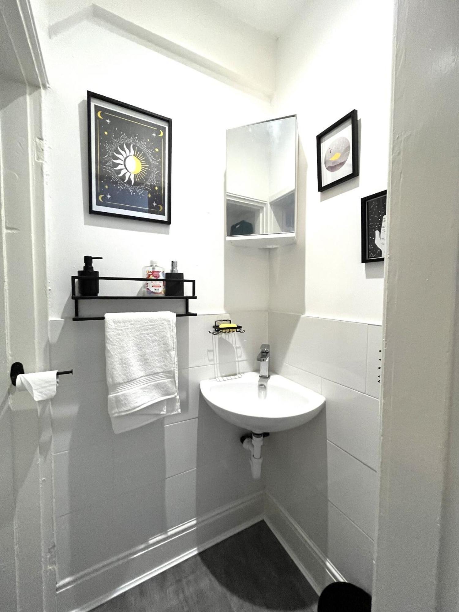 Spacious Sleeps 8 Nr Etihad Coop Live & * Manchester