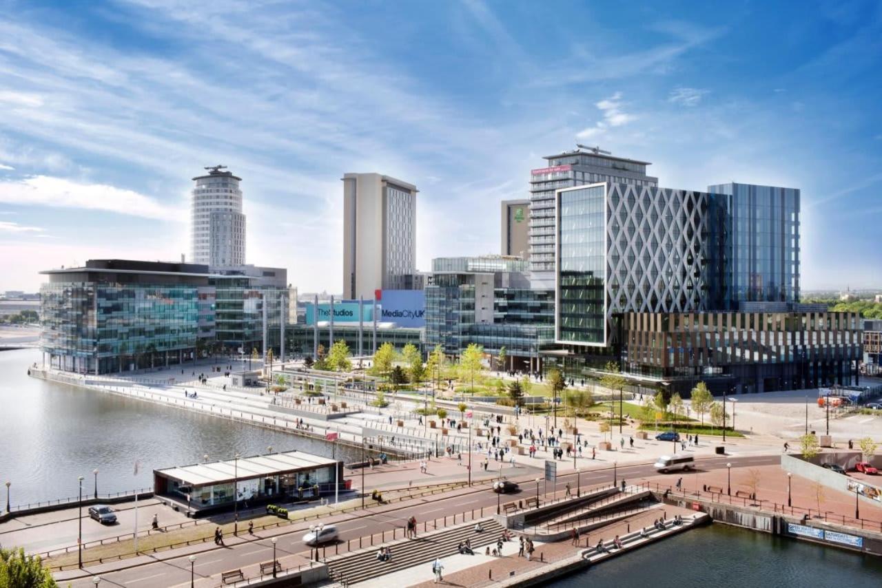 Media Salford Quays Flat By Superhost Manchester