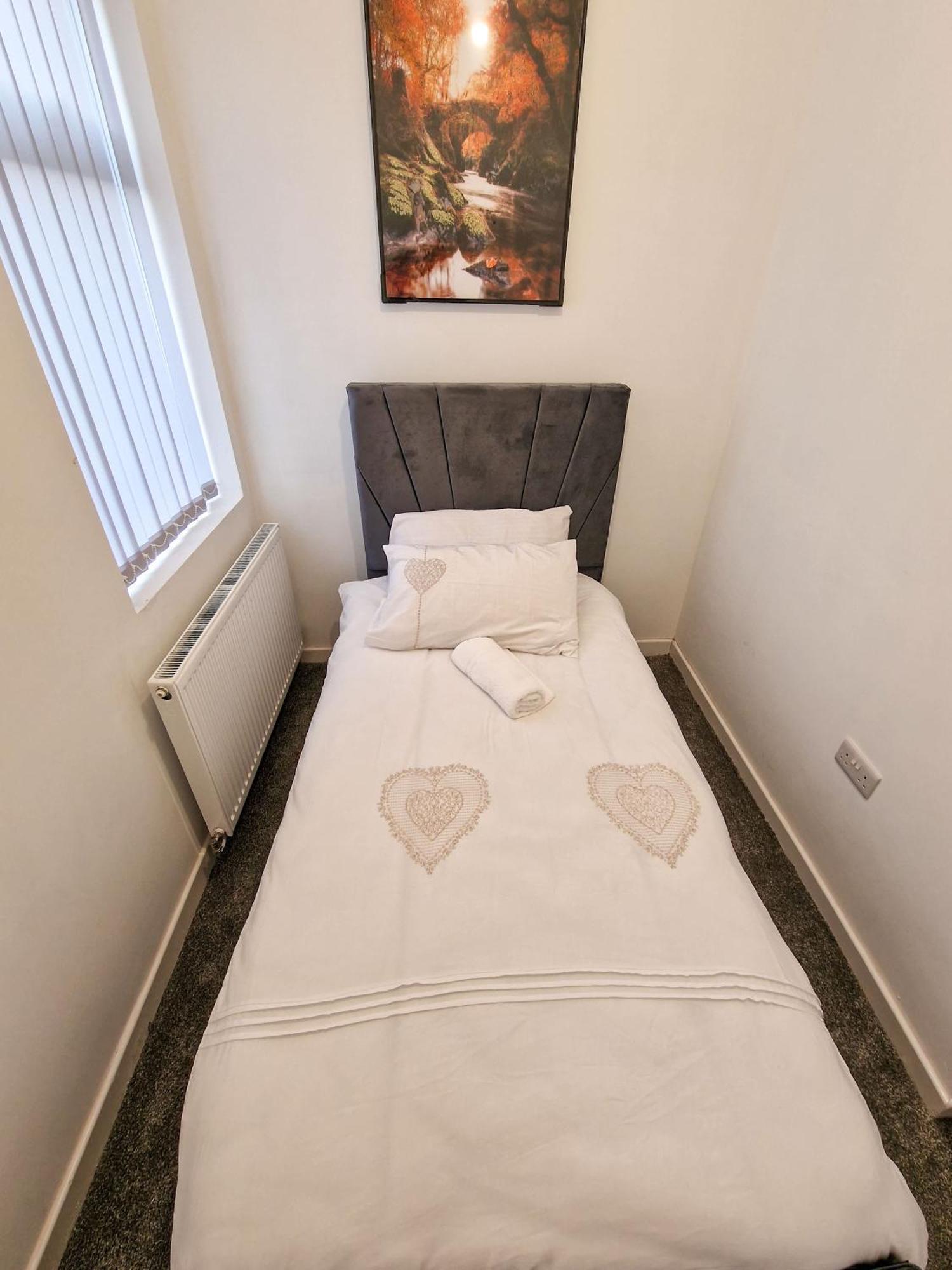 Superhost - Lovely 5 Bed Close To Centre