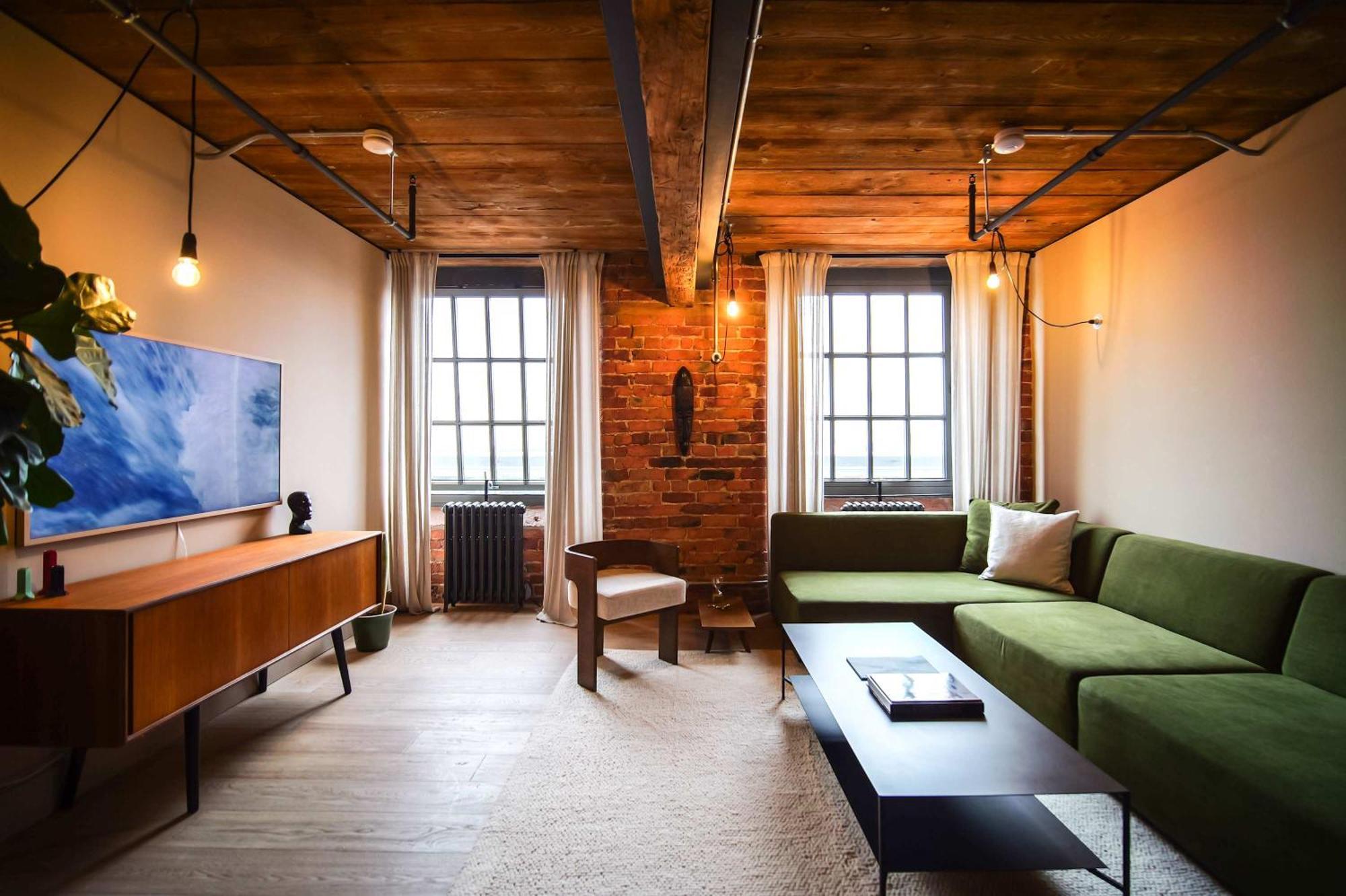 Hangar By The Heim Residences Apartment *