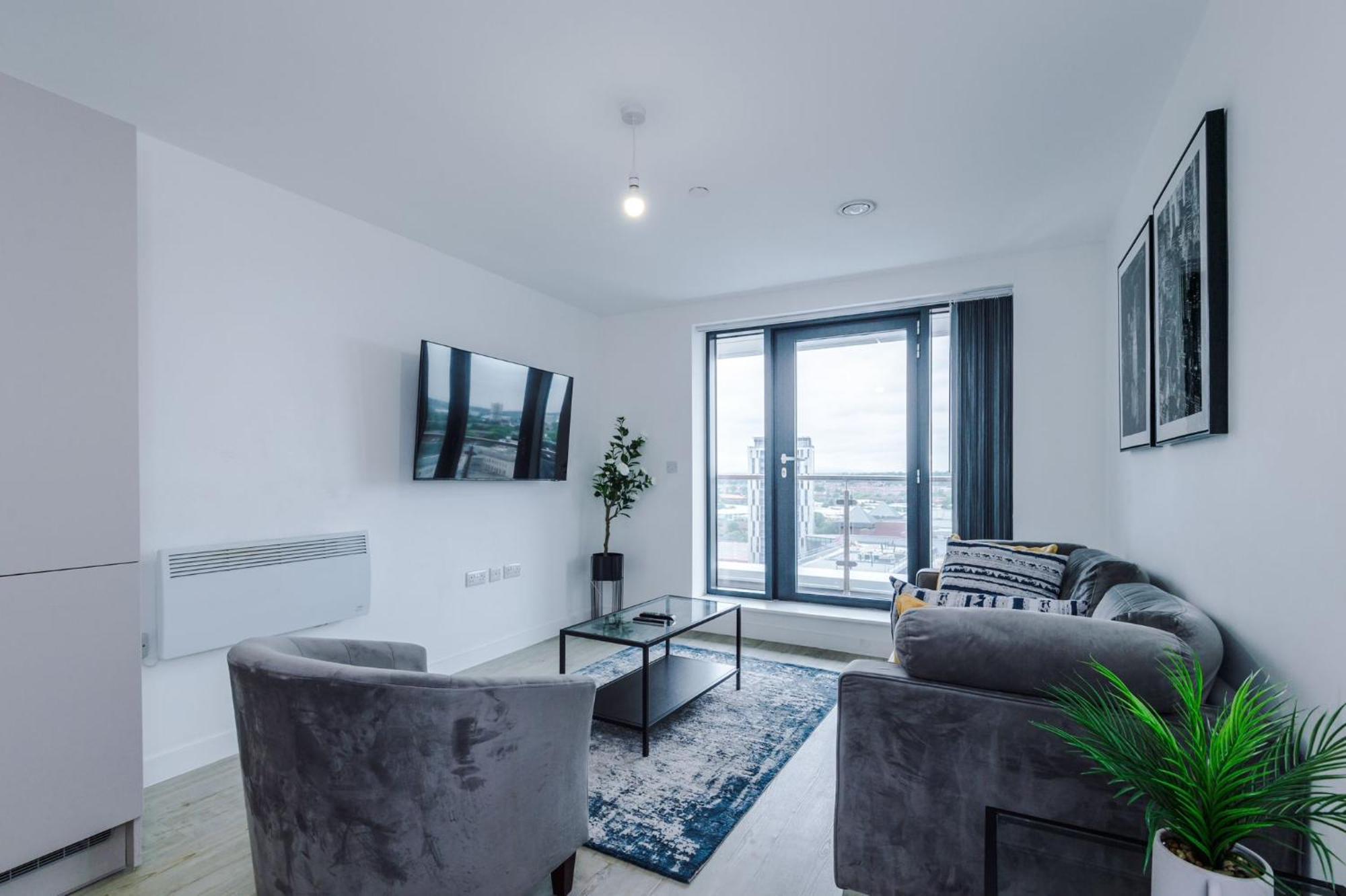 Apartment Centre - Luxury Two Bedroom *