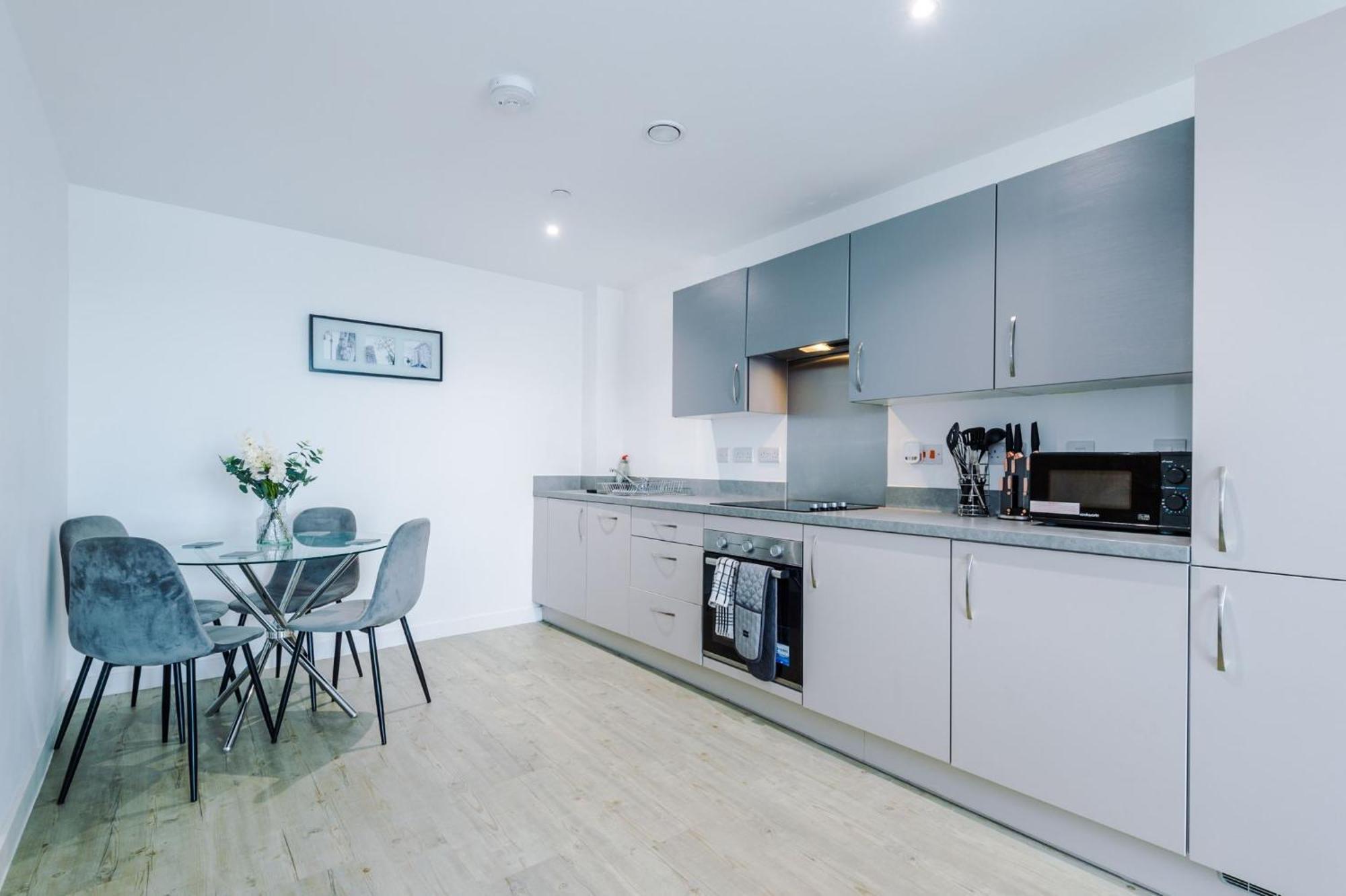 Centre - Luxury Two Bedroom