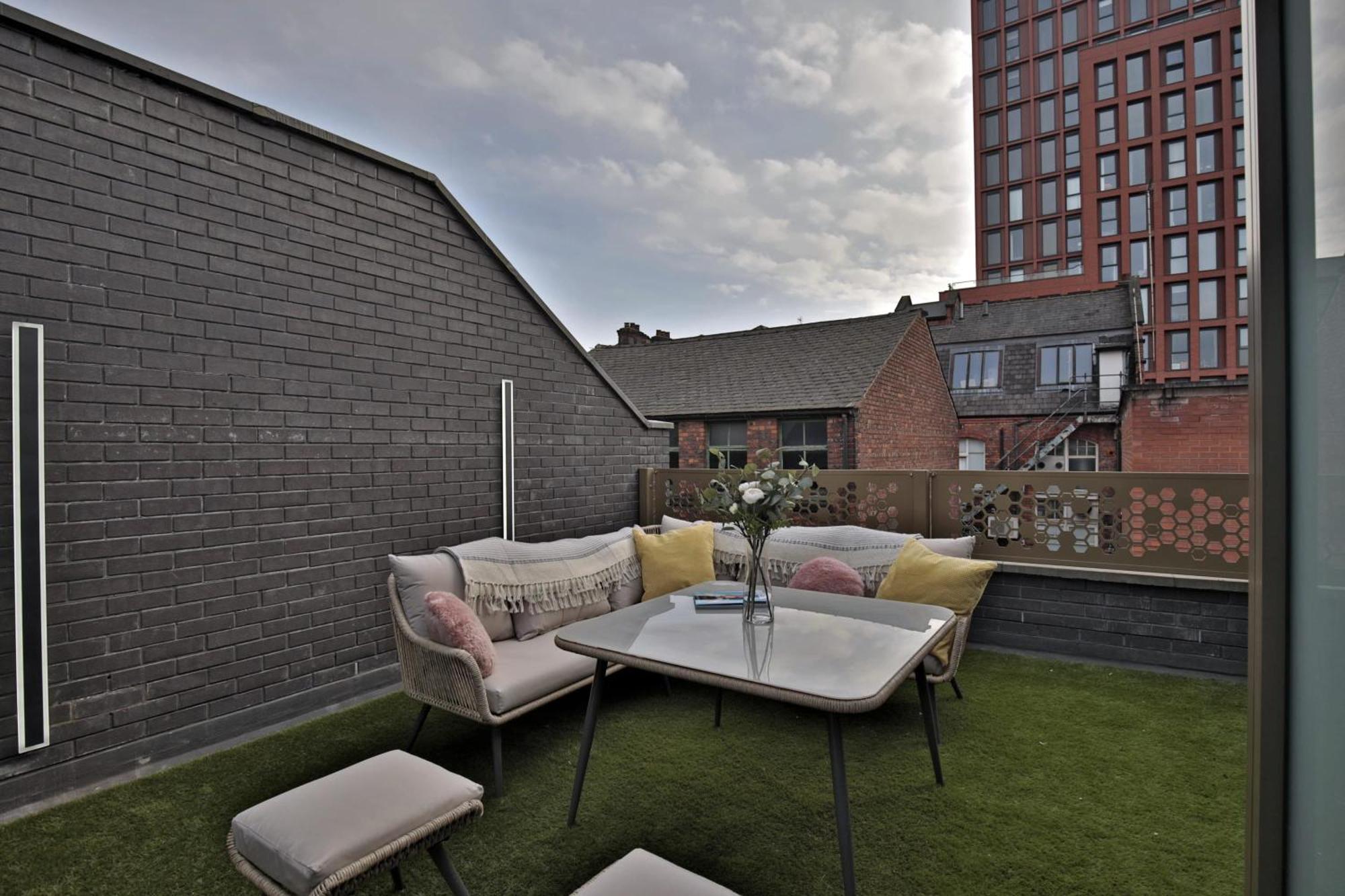 Holiday home Stunning Luxury Townhouse In Centre Of *