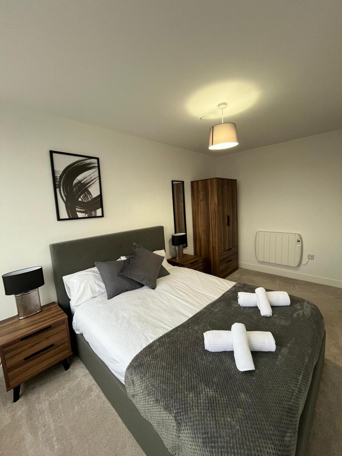 Appartement Modern & Spacious 2 Bed By Old Trafford Manchester