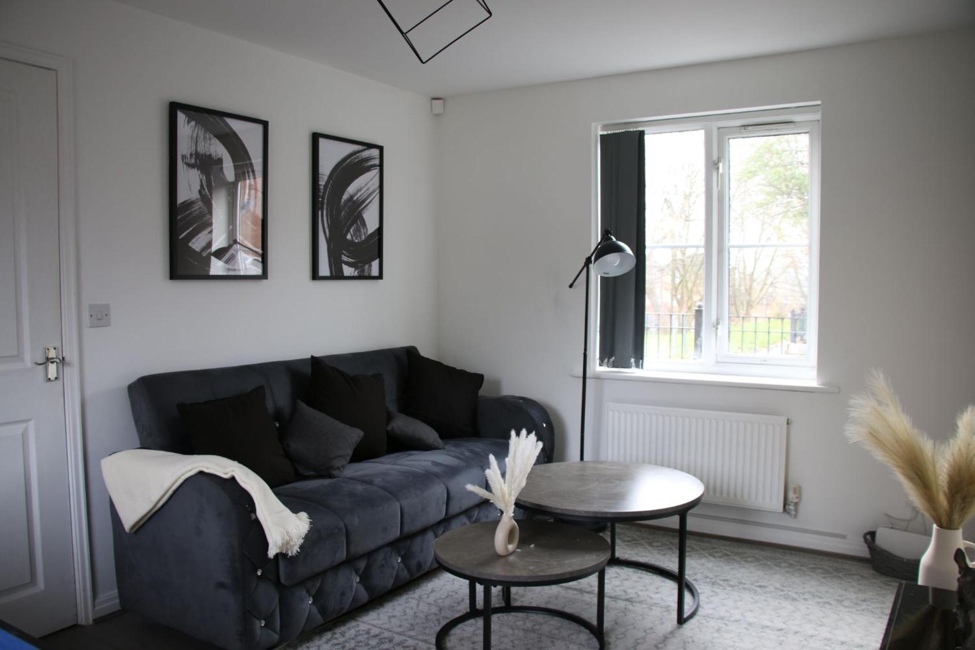 Modern Townhouse-free Parking-pool Table Vakantiehuis