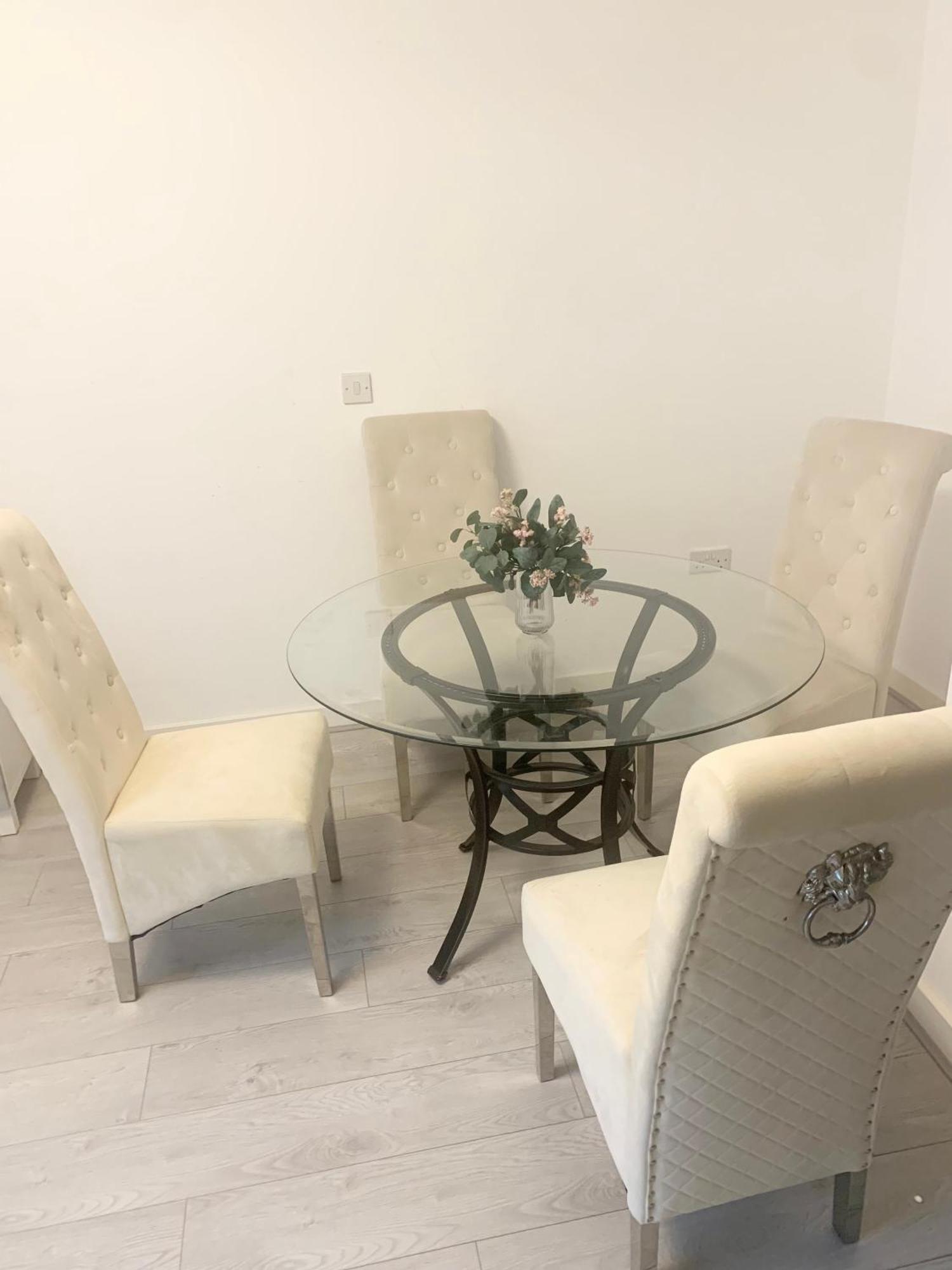 Luxury 2 Bed Centre Close To Salford Quays - Secured Underground Parking Included Appartement