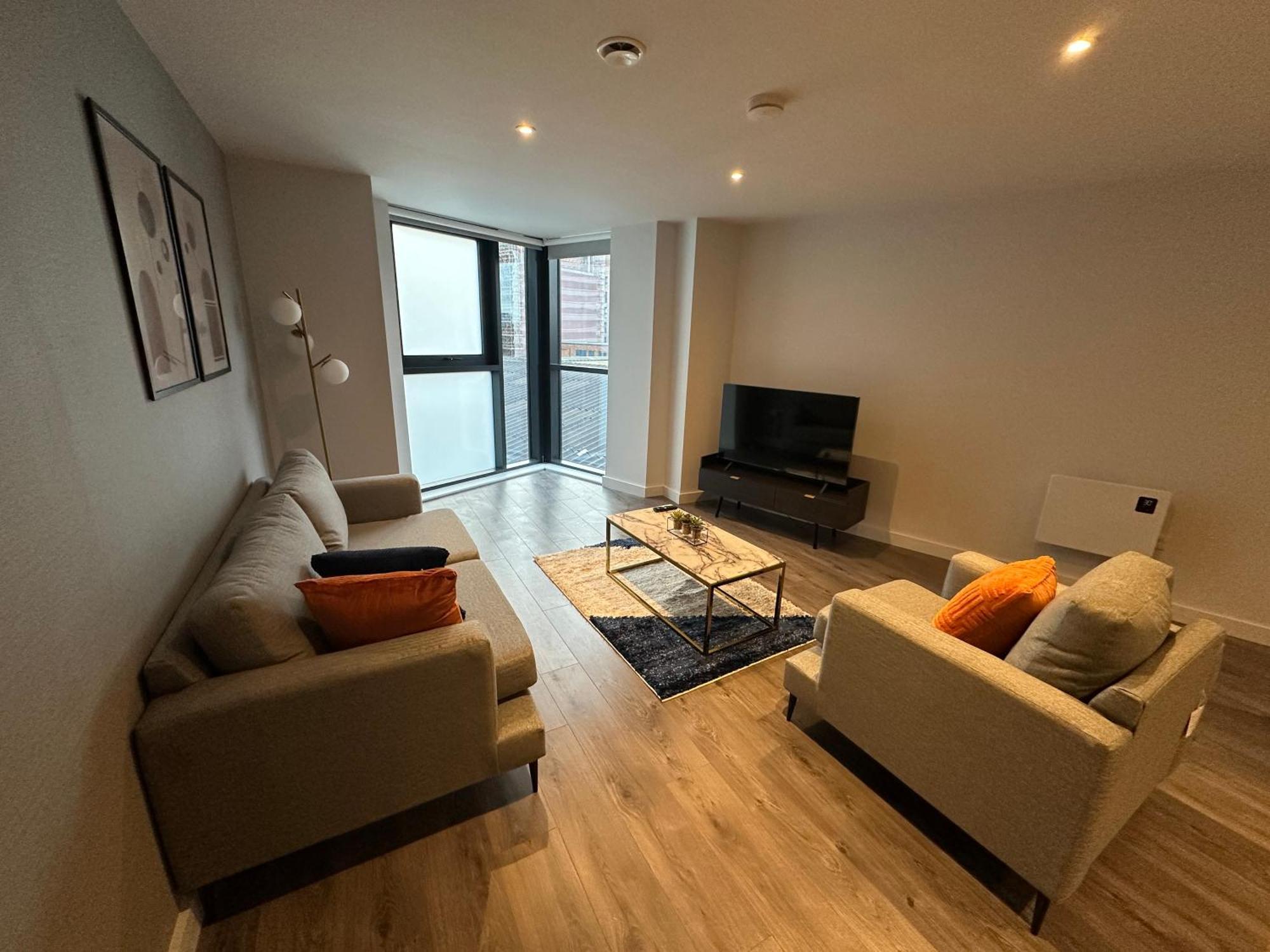 Apartment Spacious Modern 2 Bedroom Manchester