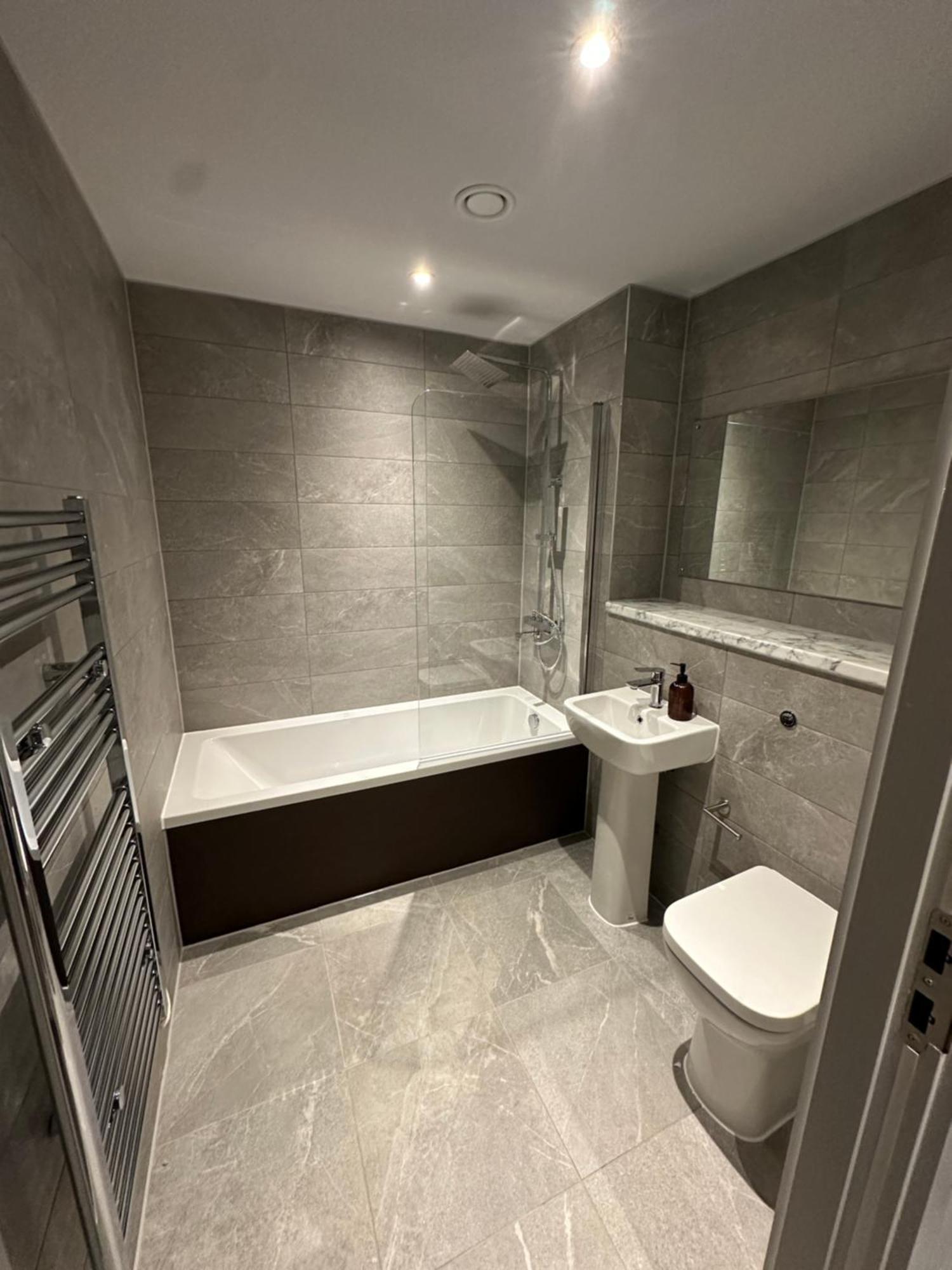 Spacious Modern 2 Bedroom