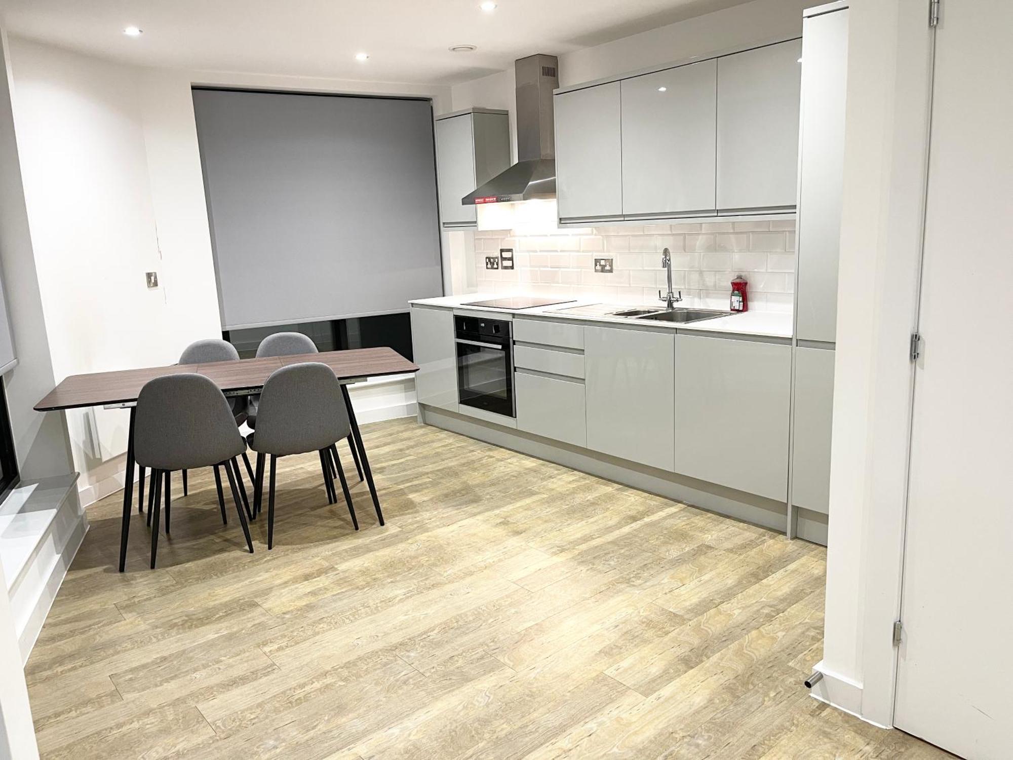 2 Bedroom Duplex Apartment *