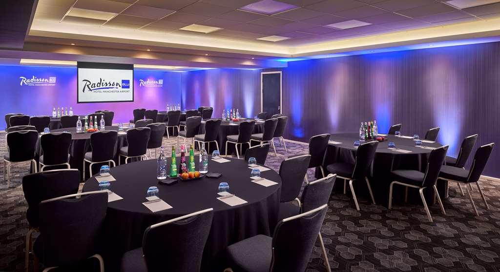 Radisson Blu Manchester. Airport