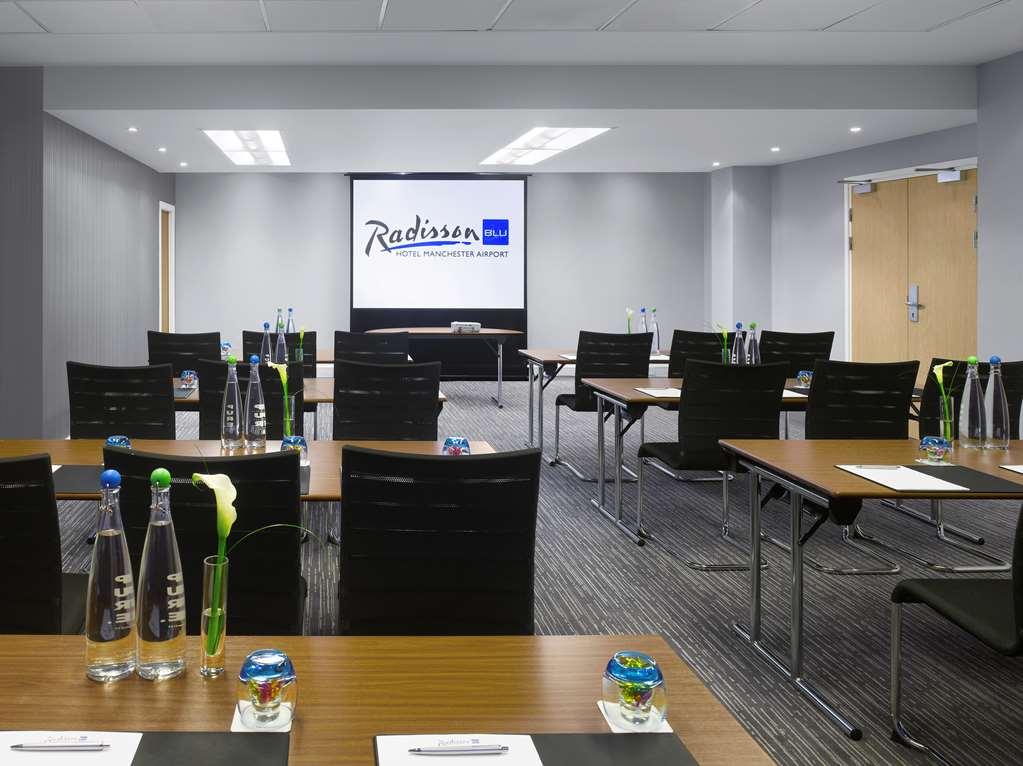 Radisson Blu Manchester. Airport 4* Manchester