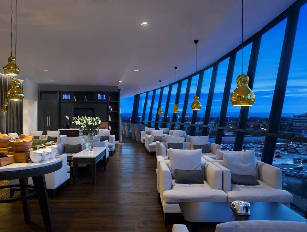 Hotel Radisson Blu Manchester. Airport 4*