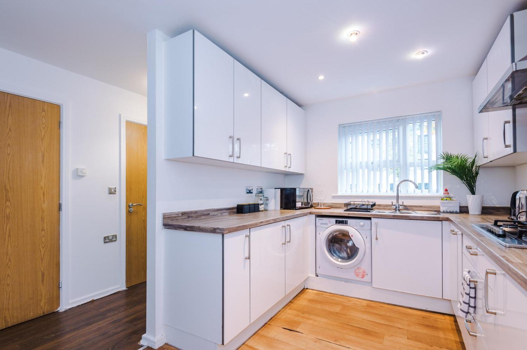 Holiday home 3br-sleeps6-garden-bbq-freeparking-pets Manchester