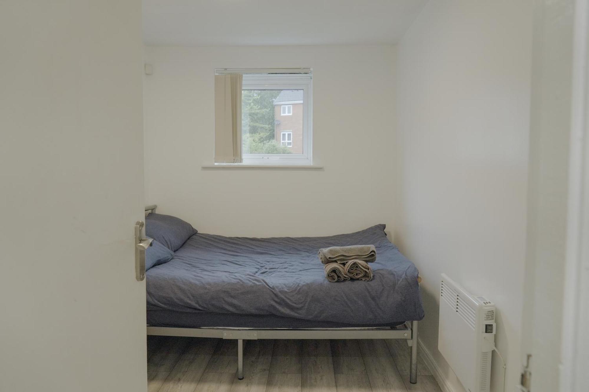 Lovely Modern 2 Bed Flat With Parking, Close To Centre Apartment Manchester