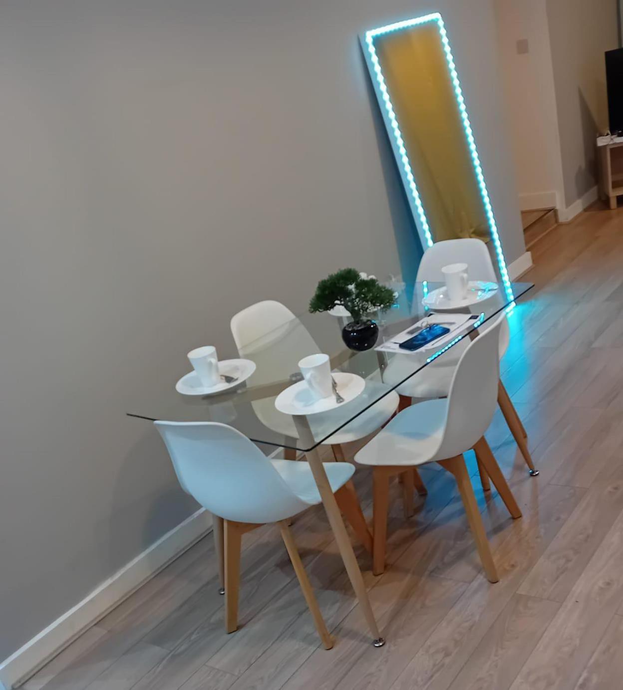 City Apartment Apartment