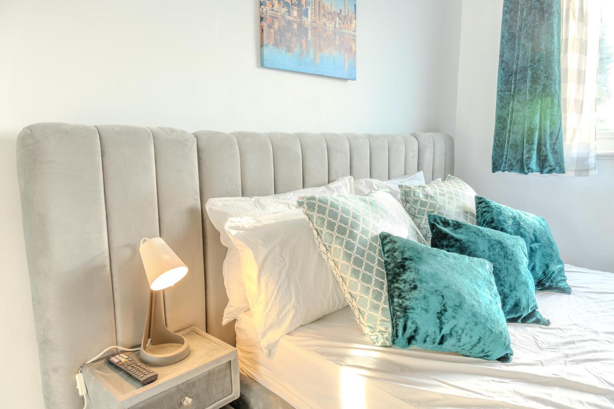 Apartment Latestapartments Near Coop Live And Etihad Stadium