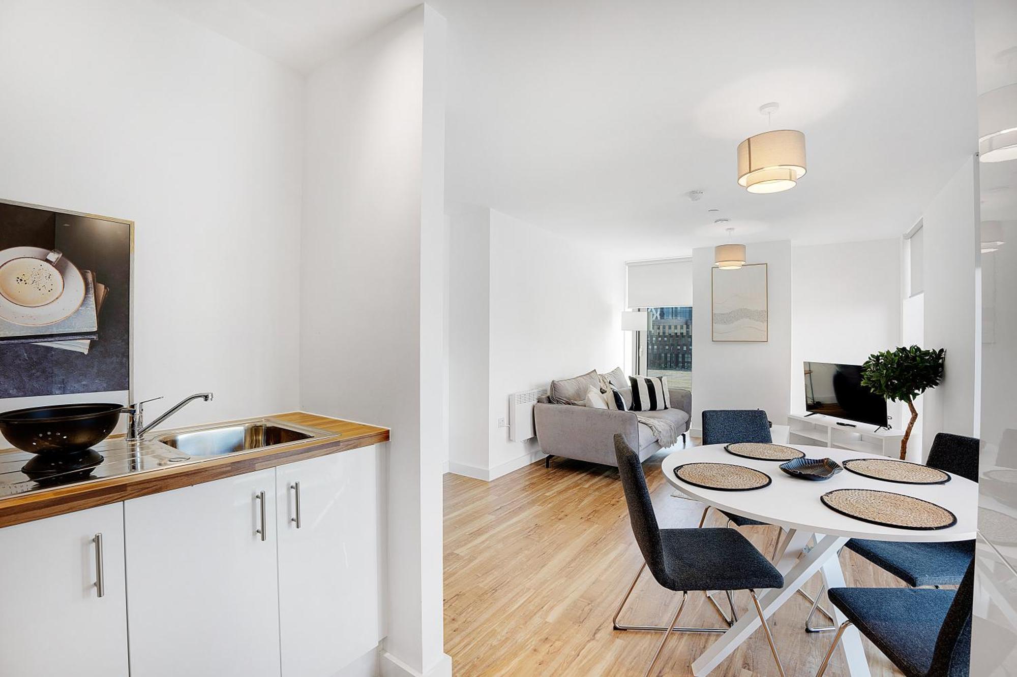 Apartment Elegant 2br In Media Manchester