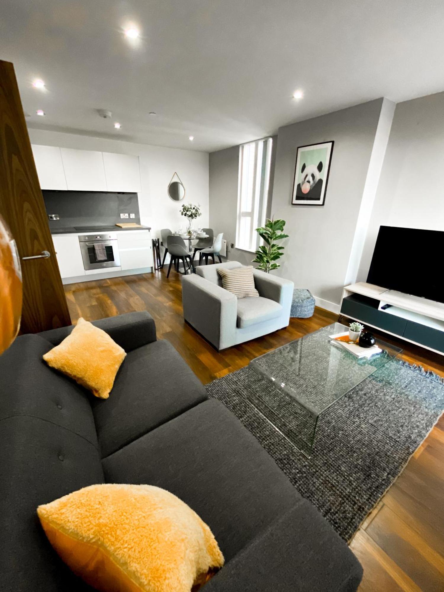 The Panda - Modern 2 Bedroom In Centre