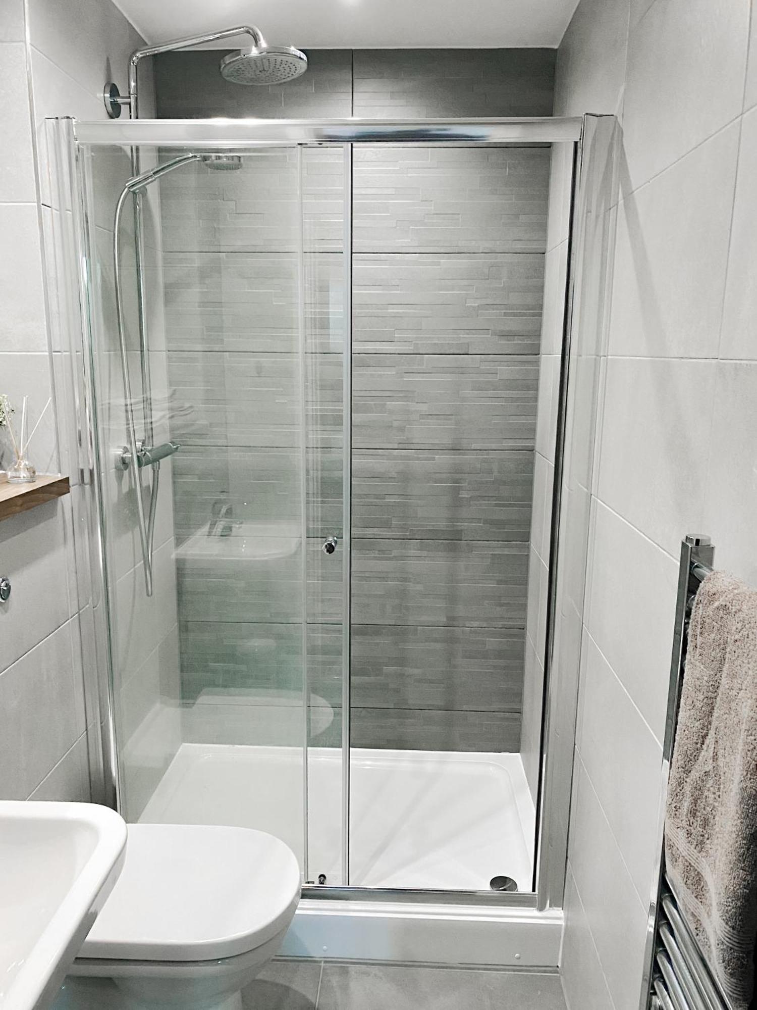 The Panda - Modern 2 Bedroom In Centre Appartement