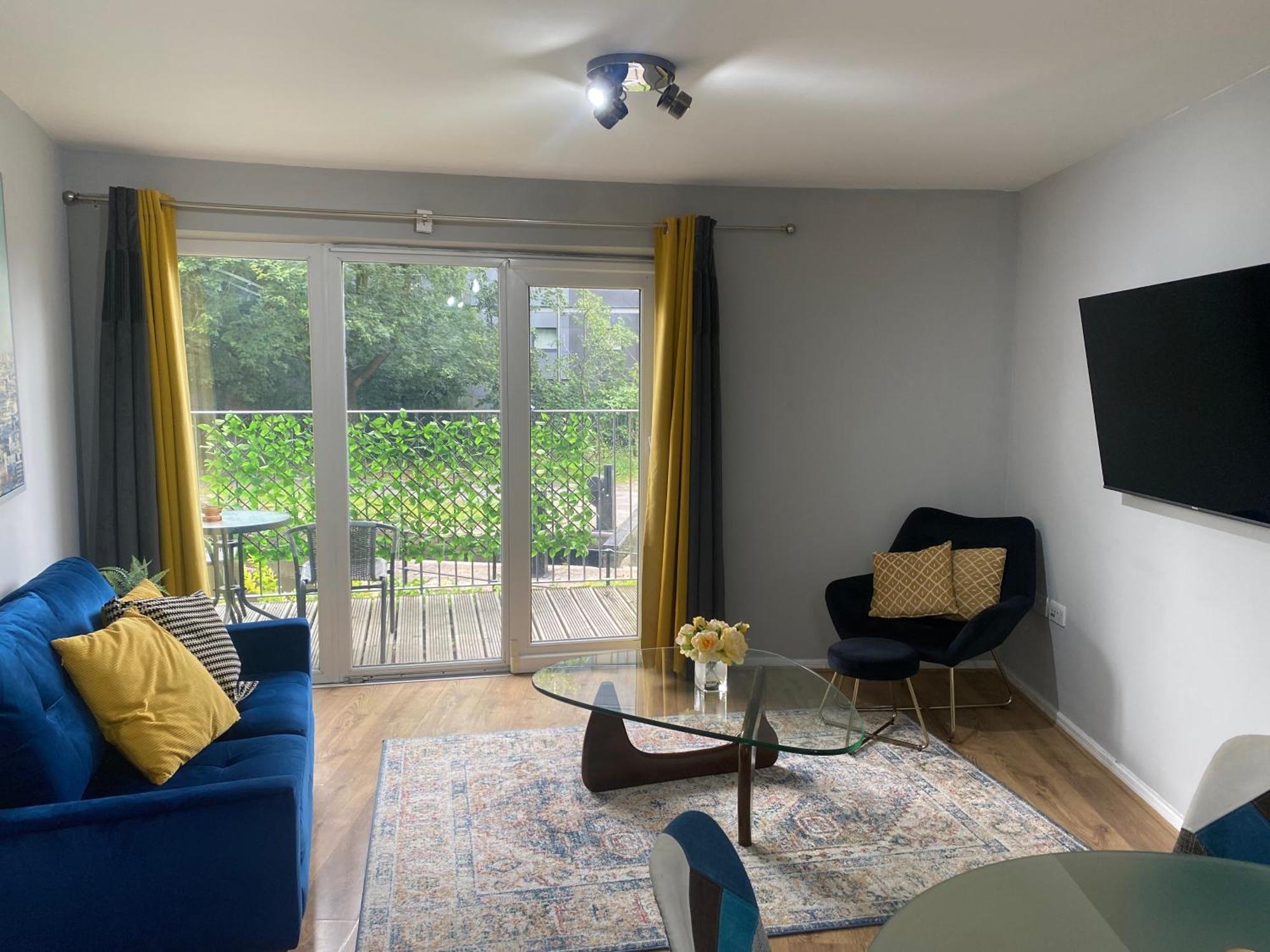 Mcr-2bed2bathaptparkinglux Canal Appartement