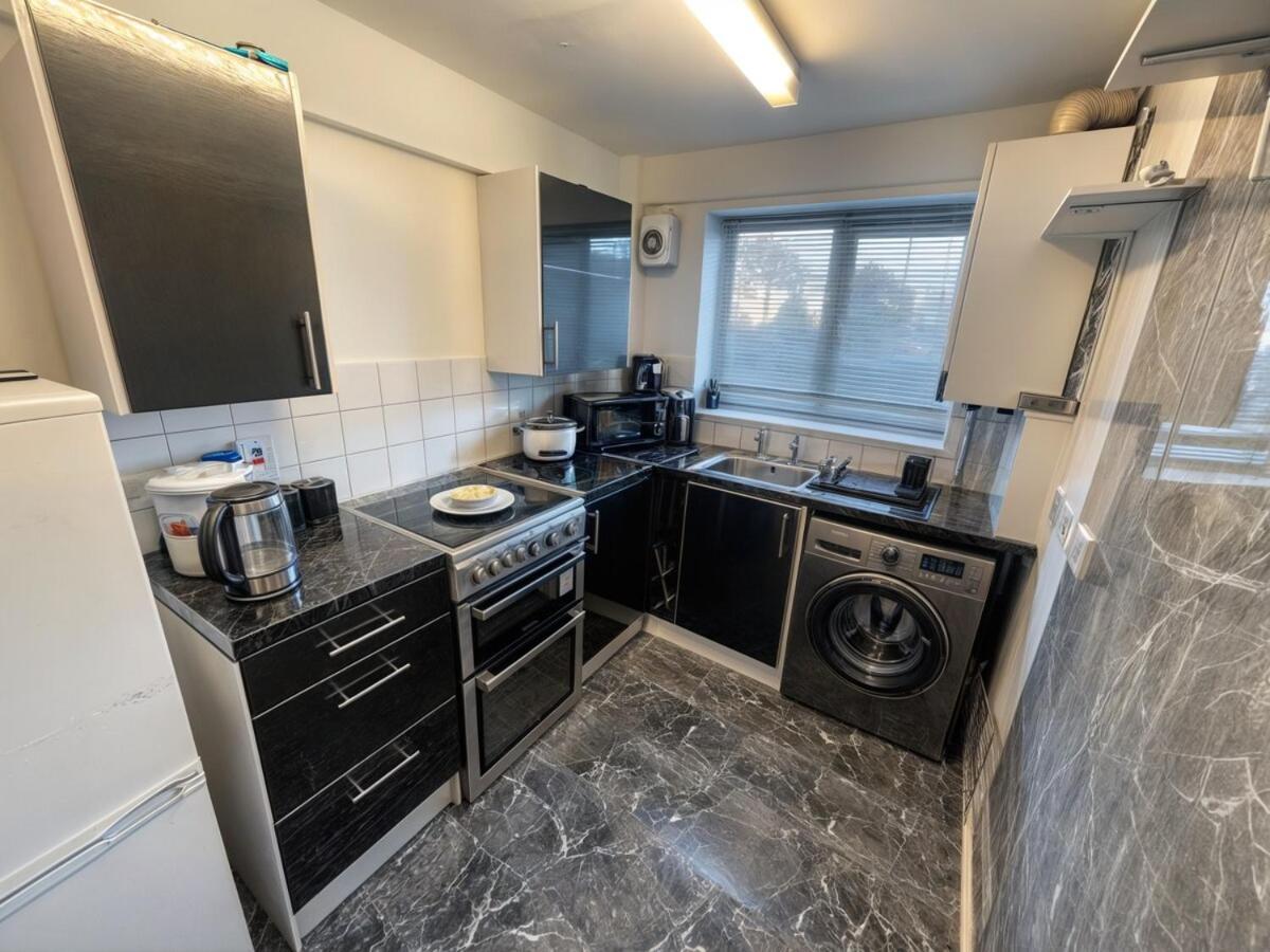 1br Gem Near Downtown Hotspots *