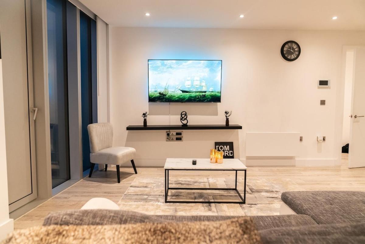 Apartment Luxury 2 Bed Penthouse With Stunning Views In Manchester City Centre Manchester