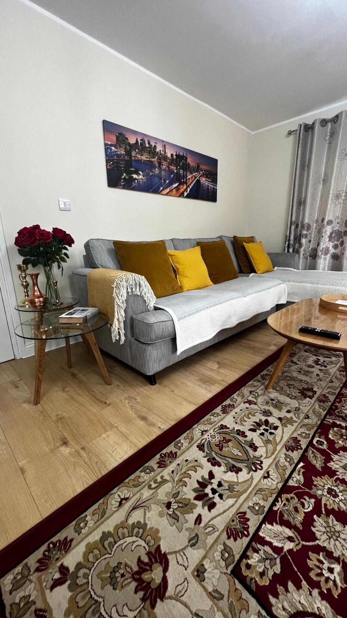 2 Bedroom Flat In Ardwick Manchester