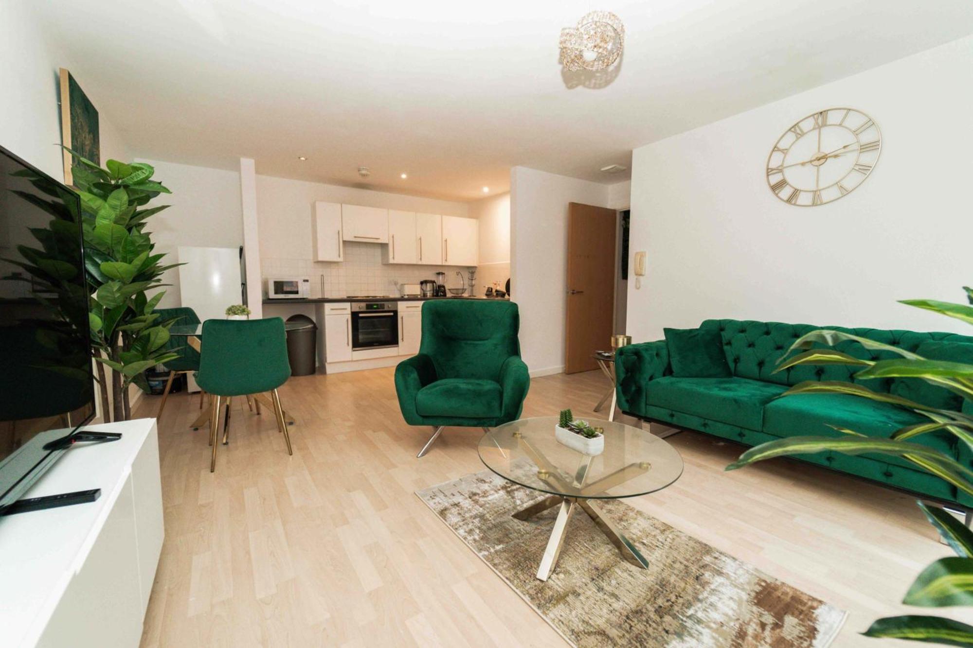 2br-sleeps5-cityview-freeparking-citycentre * Manchester