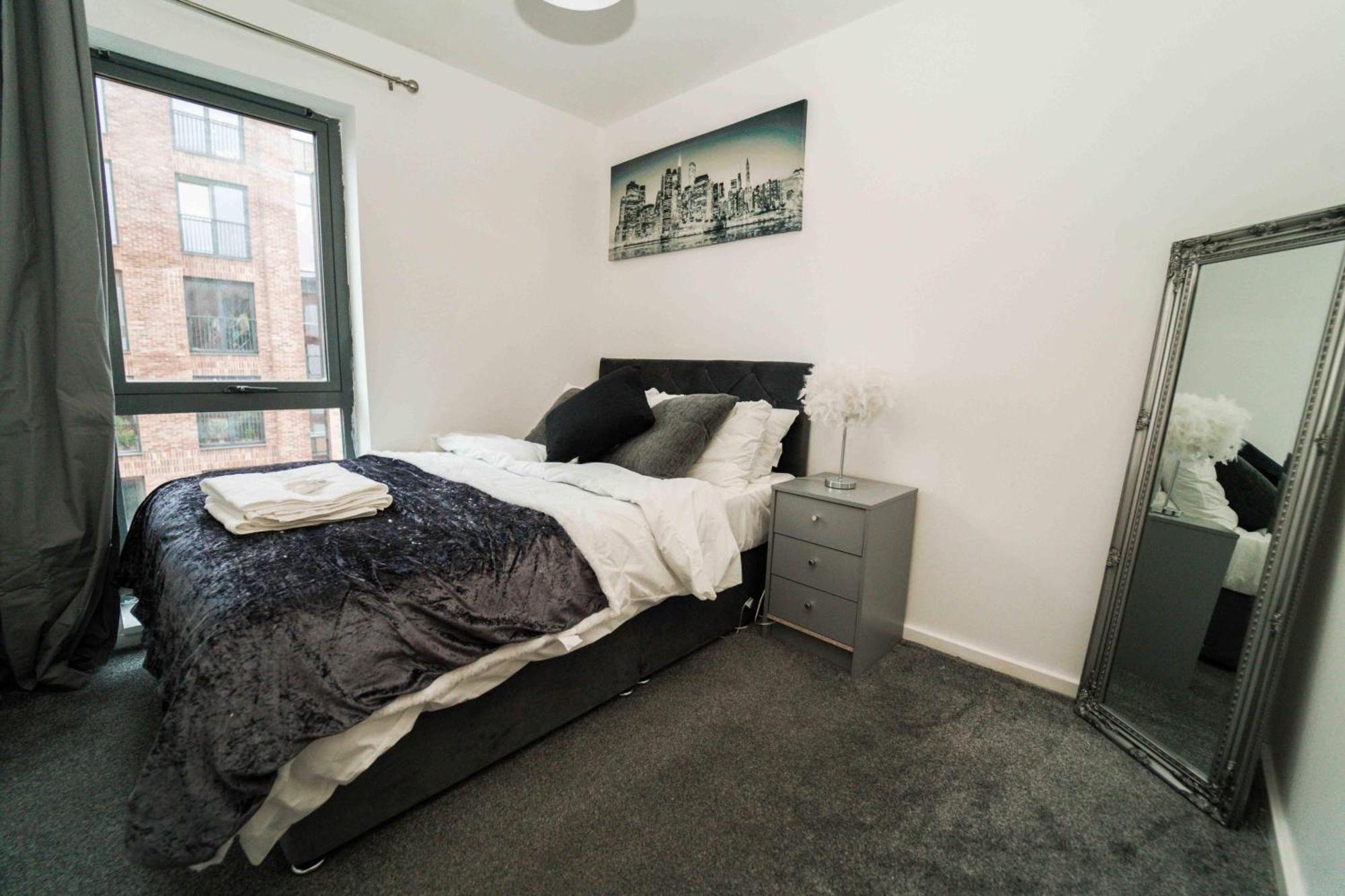 2br-sleeps5-cityview-freeparking-citycentre * Manchester