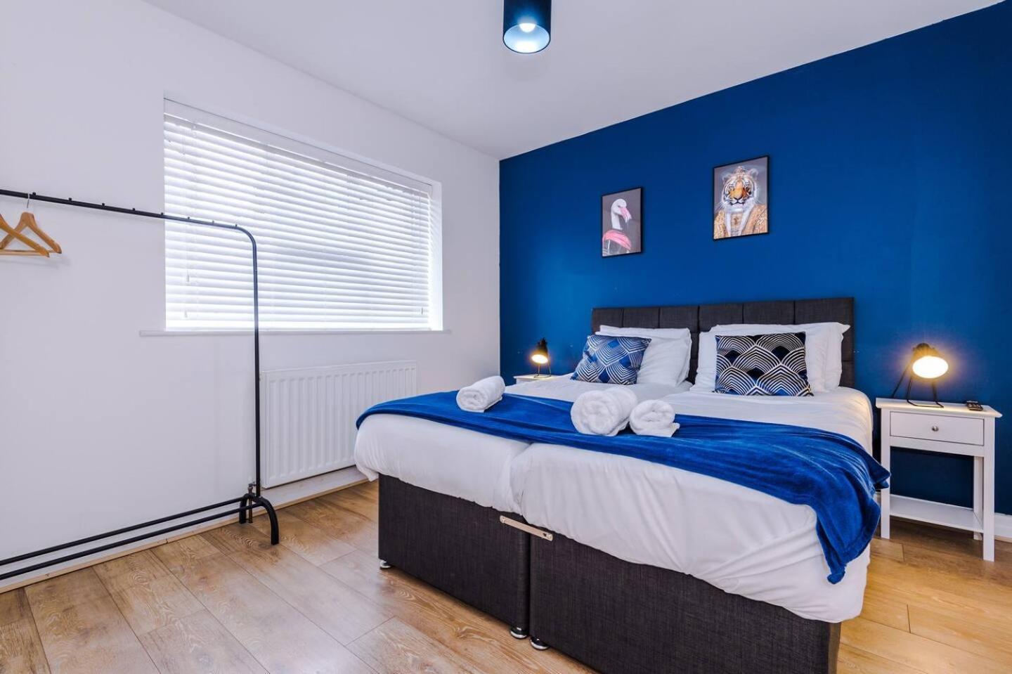 Vakantiehuis Park Lane Retreat 3br With Driveway Parking Manchester