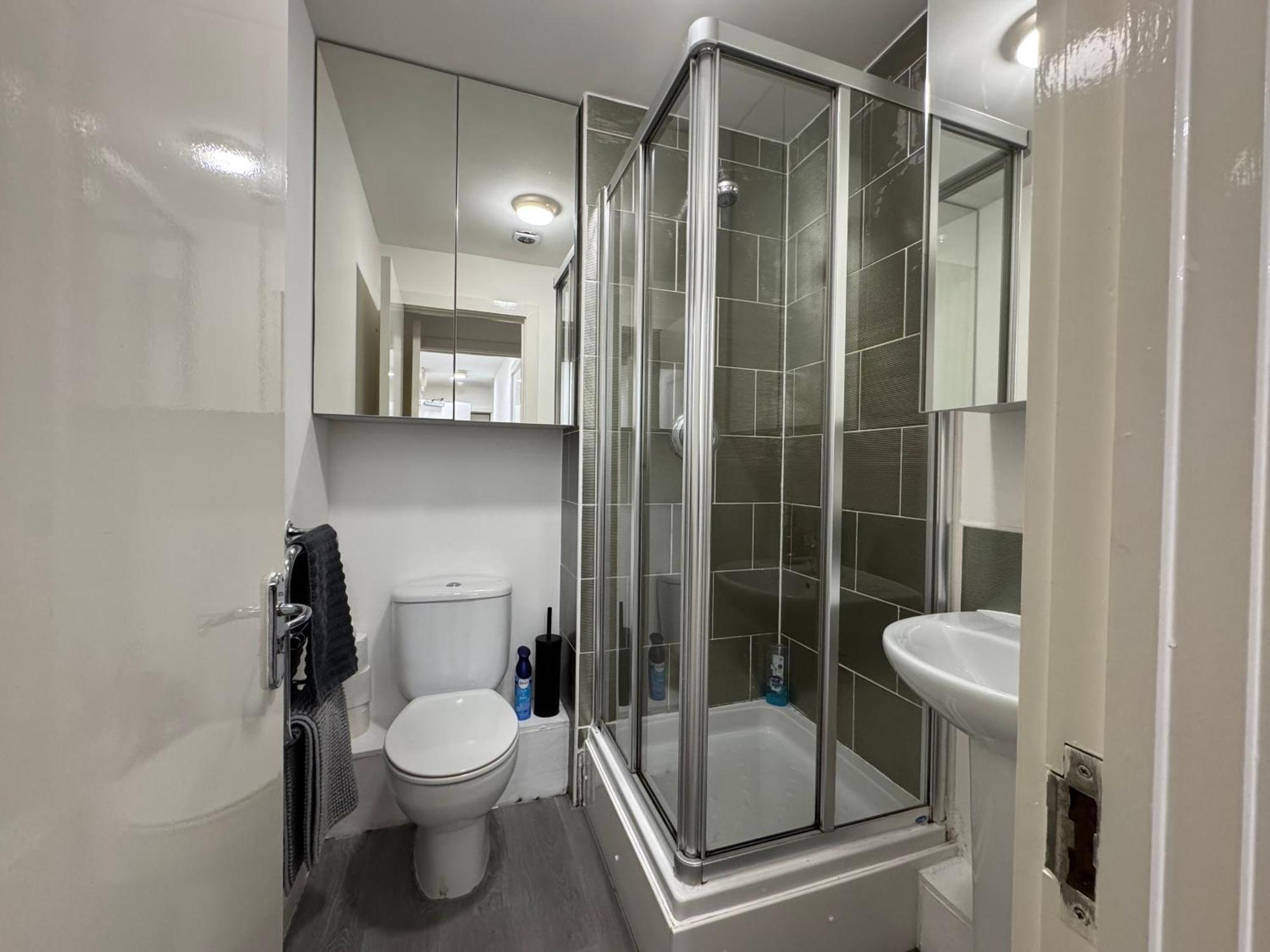 Modern Smart 2 Bedroom Manchester