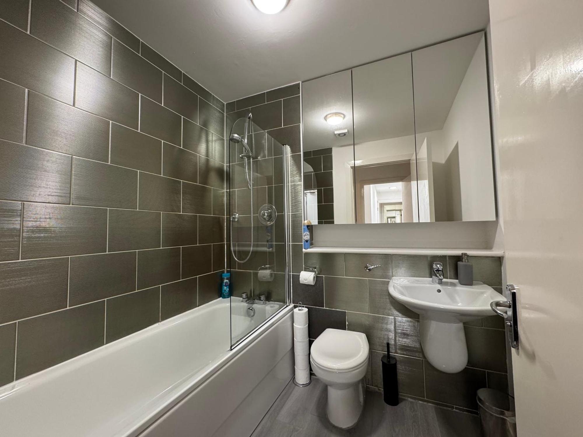 Modern Smart 2 Bedroom Manchester