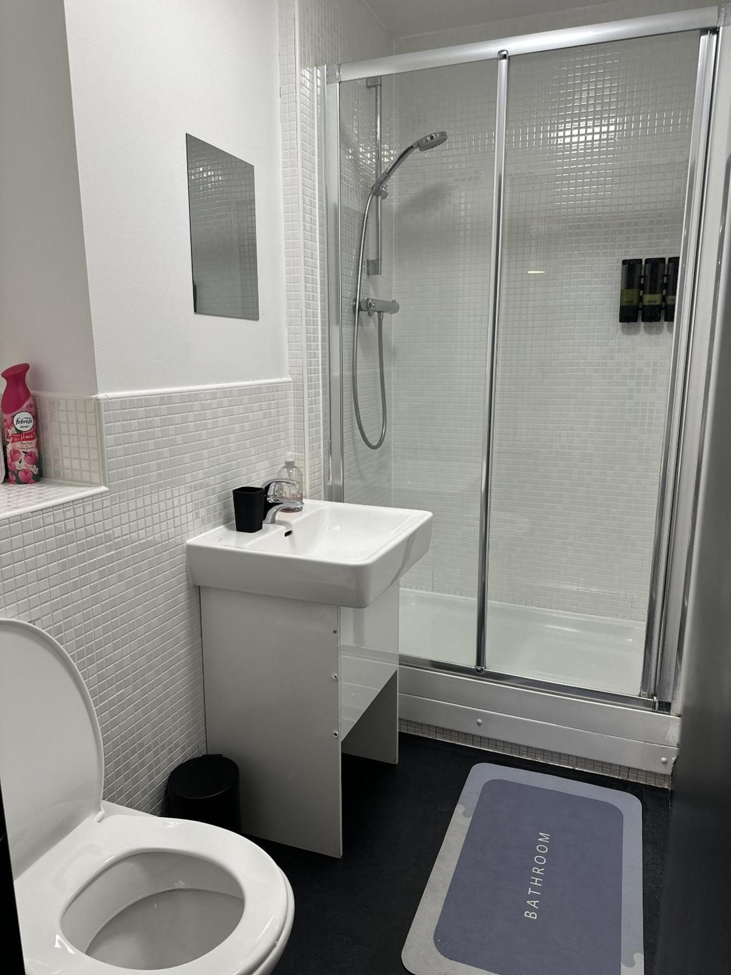 Suite-dreamz-mcr * Manchester