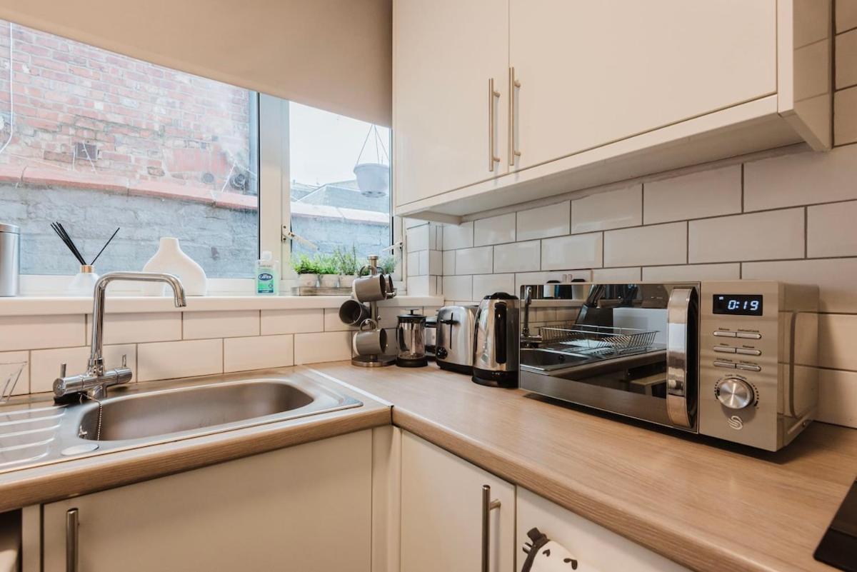 Free Parking, Late Check Out Coop Live Etihad Stadium 3-Bed House *
