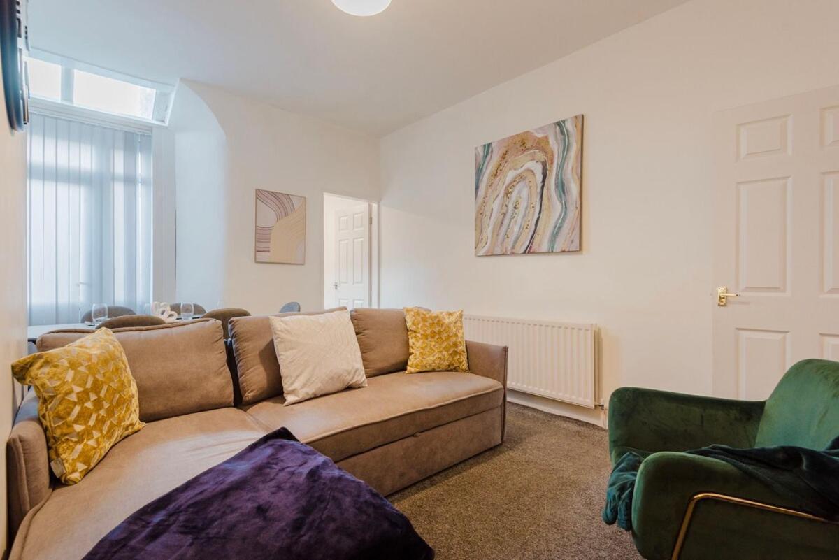 Free Parking, Late Check Out Coop Live Etihad Stadium 3-Bed House * Manchester