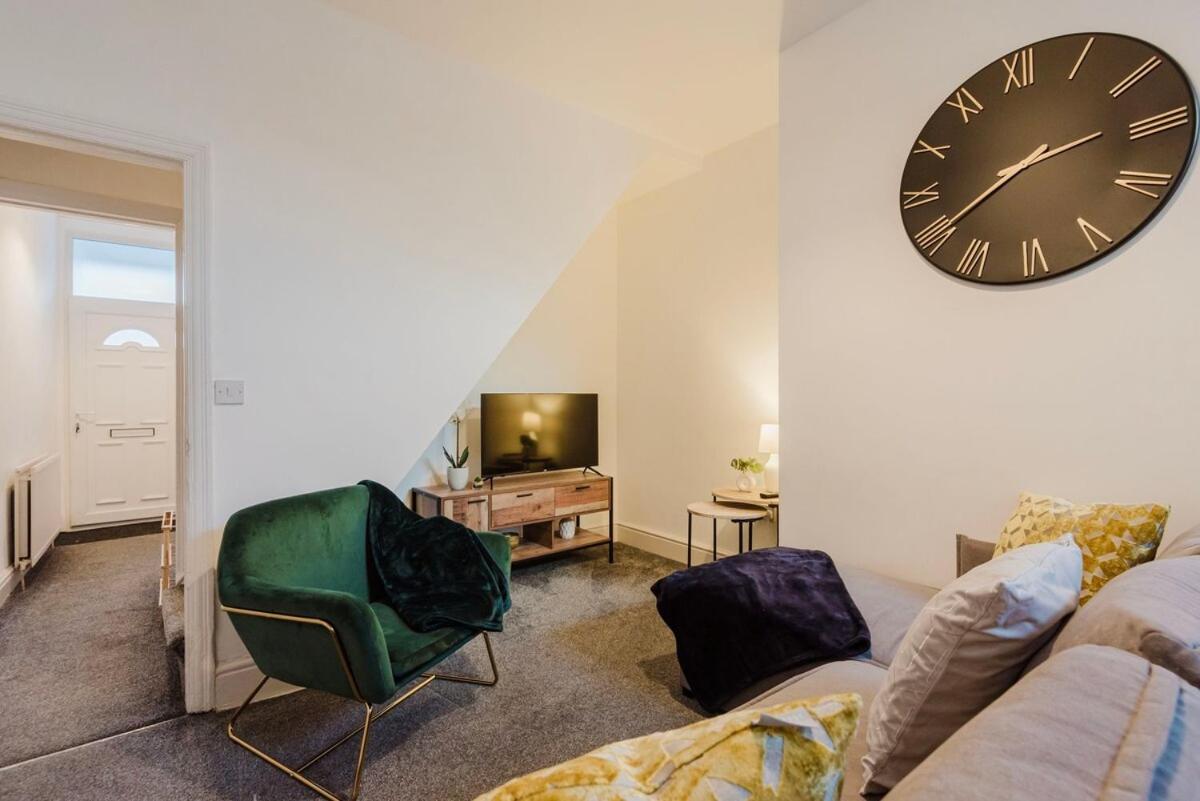 Apartment Free Parking, Late Check Out Coop Live Etihad Stadium 3-Bed House
