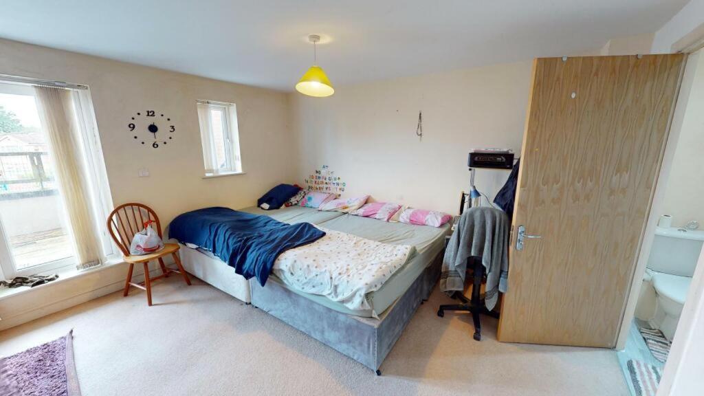 190 Stockport Road Apartment