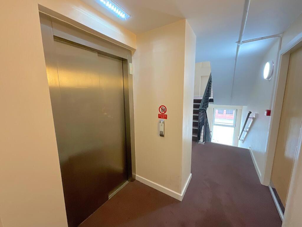 Apartment 190 Stockport Road