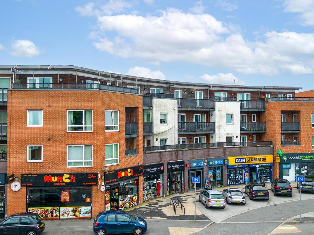 190 Stockport Road * Manchester