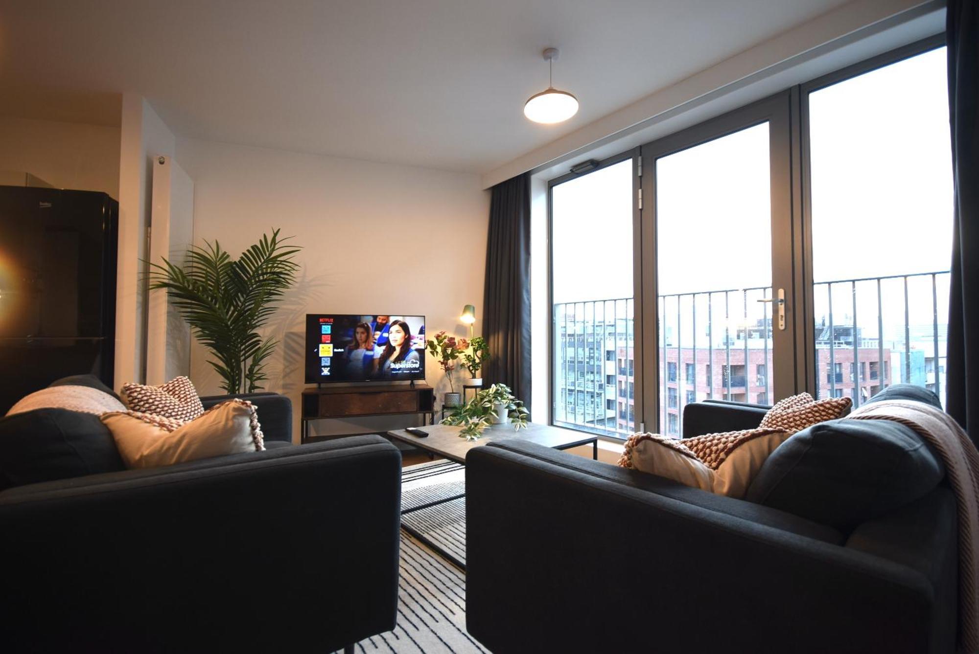 Apartment Life - 2-bed 1-bath Top-floor In New Cross