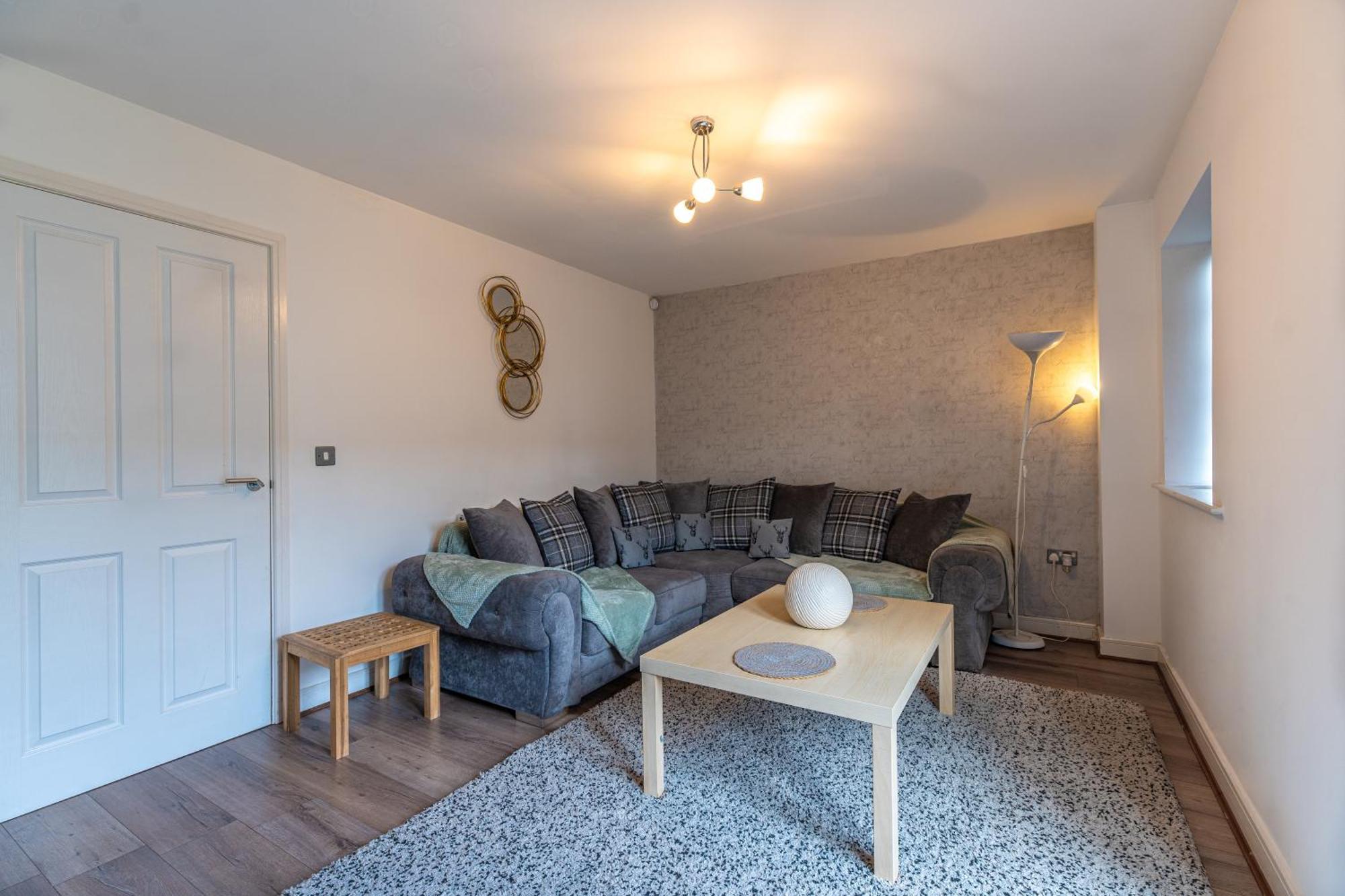 Cosy Modern 3-bed Near Etihad, Coop Arena - Ao Arena And Center Holiday home