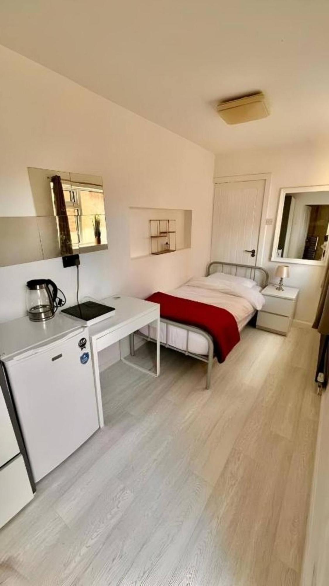 Holiday home Private Single With Ensuite In Chorlton Manchester