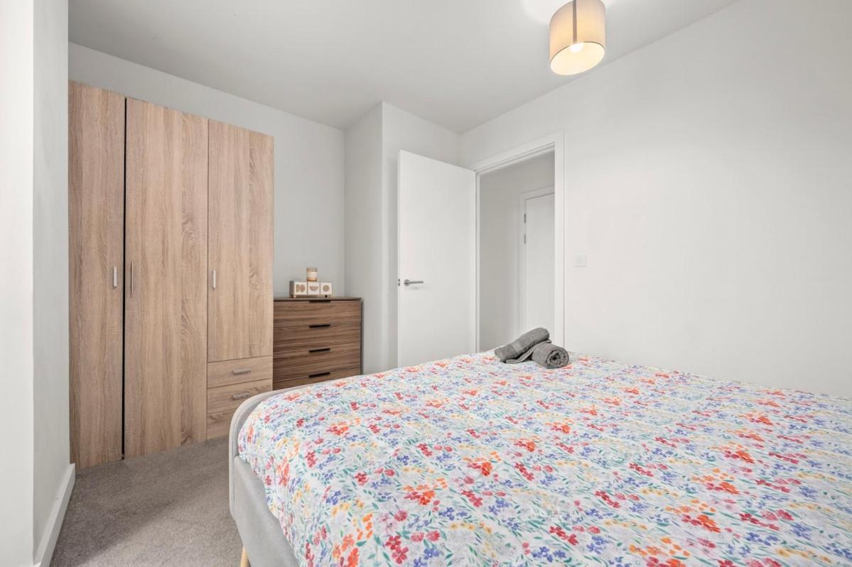 Apartment Modern Highrise Luxury Manchester
