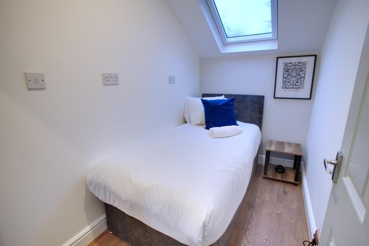 Sleeps 18 Lovely Mcr By Superhost *