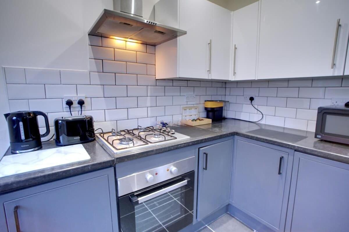 Holiday home Sleeps 18 Lovely Mcr By Superhost Manchester