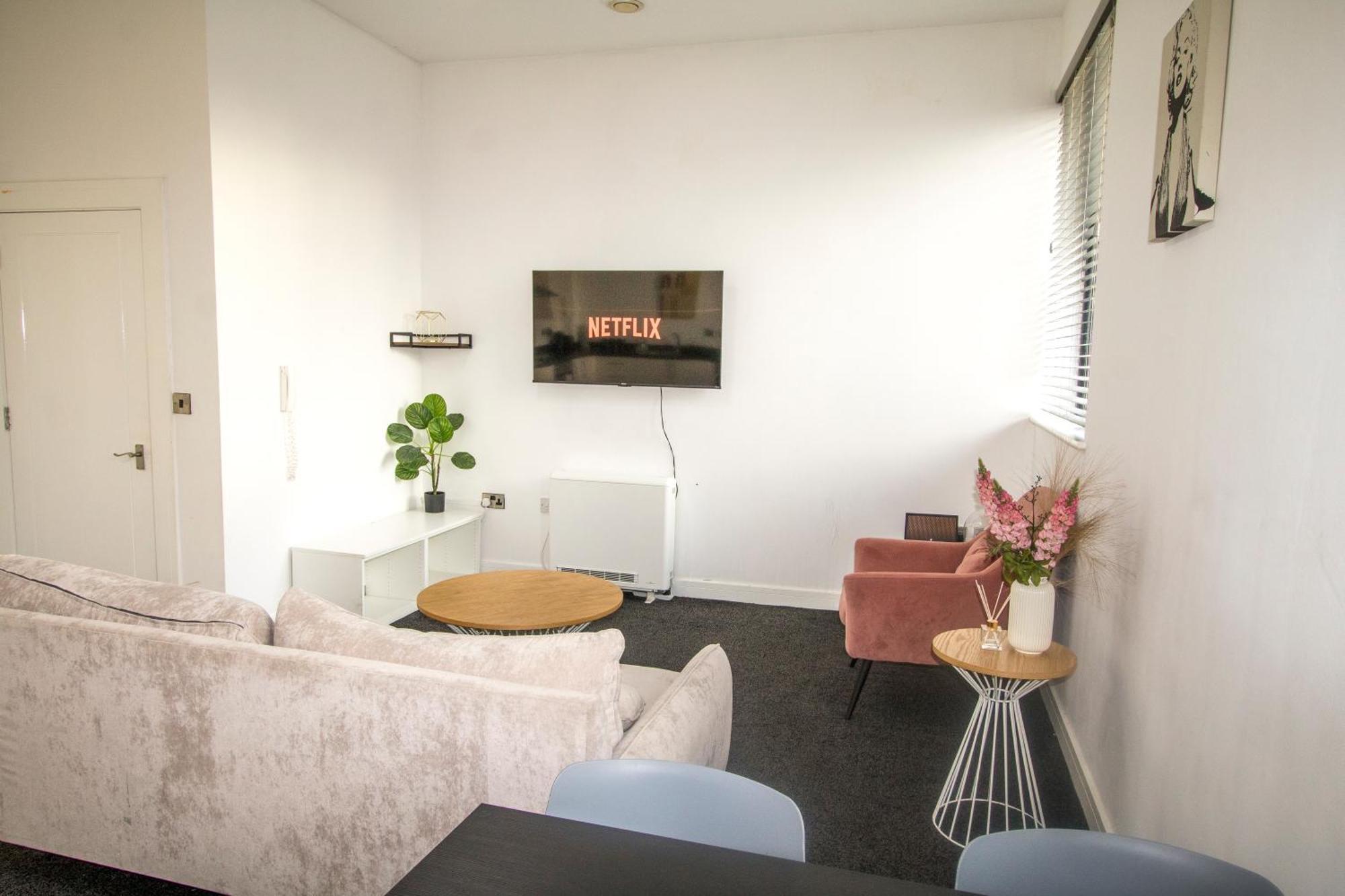 Spacious 2br Flat Stadium Links * Manchester